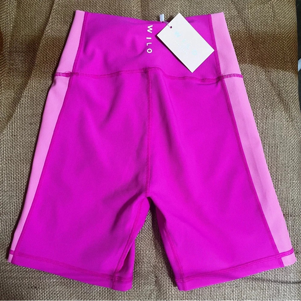 NWT Wilo the label two tone pink ribbed bike shorts size XS